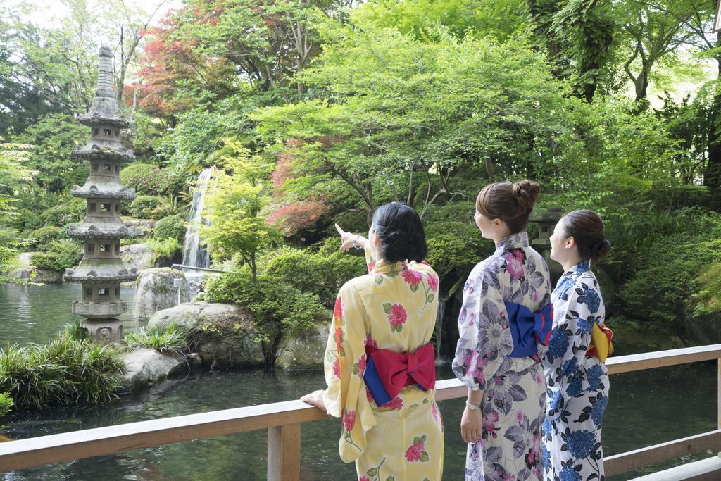 Suimeikan Gero Extérieur photo Yukata