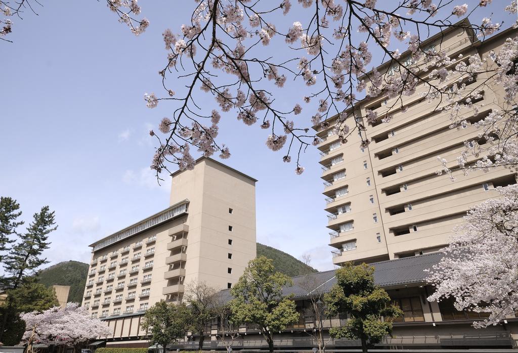 Suimeikan Gero Extérieur photo The main campus