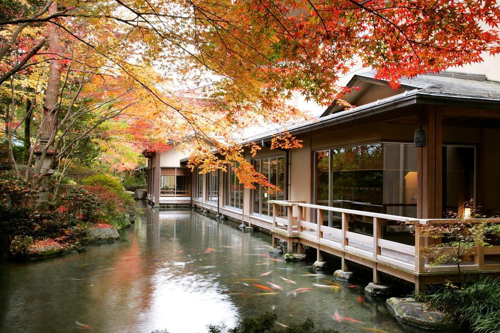 Suimeikan Gero Extérieur photo A traditional Japanese onsen